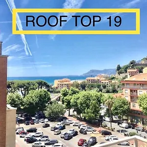 https://roof-top-19.hotelitalianriviera.com